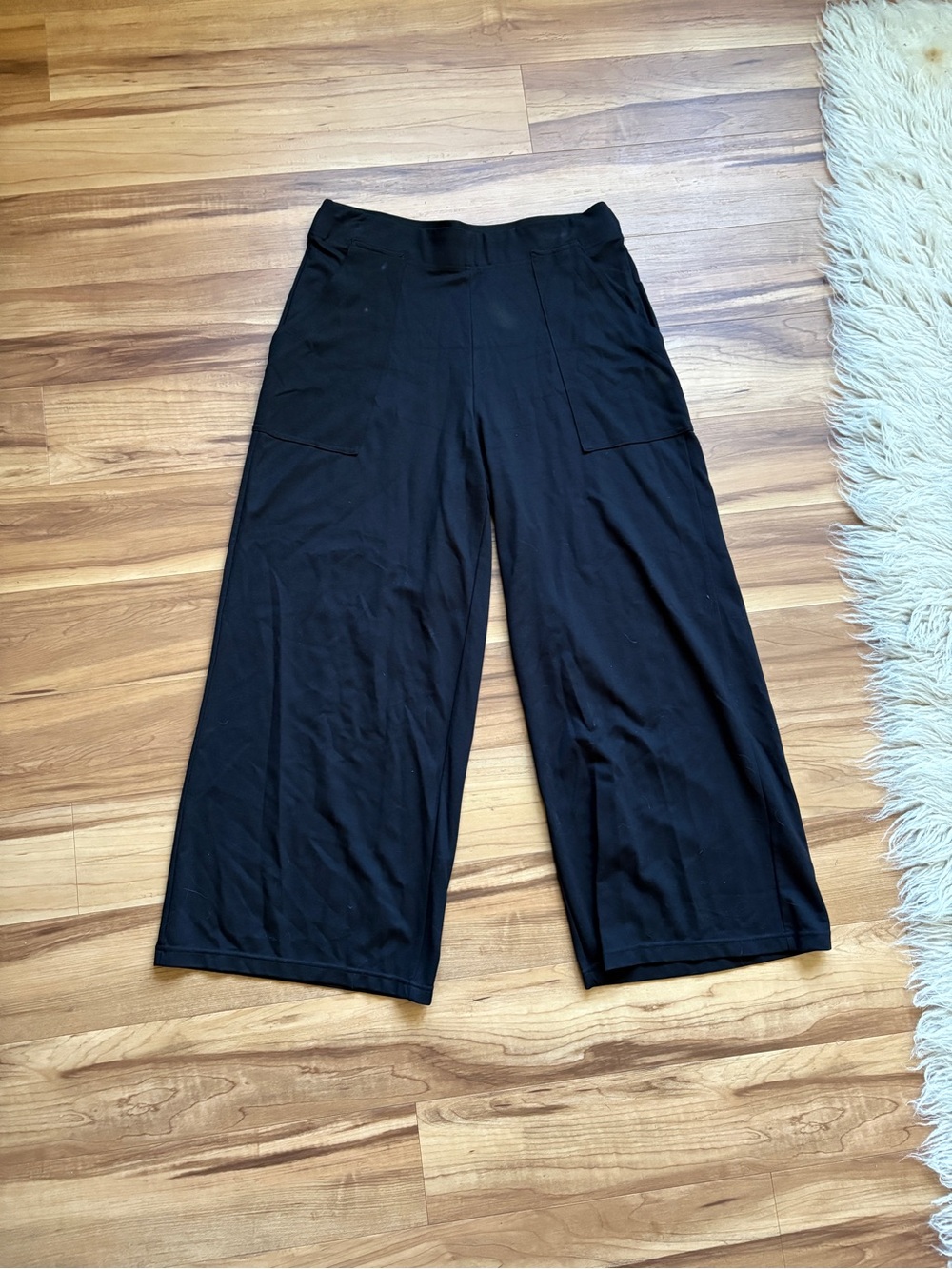 Max Studio Ponte Crop Wide Leg Pull-On Pants